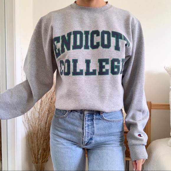 endicott college sweatshirt